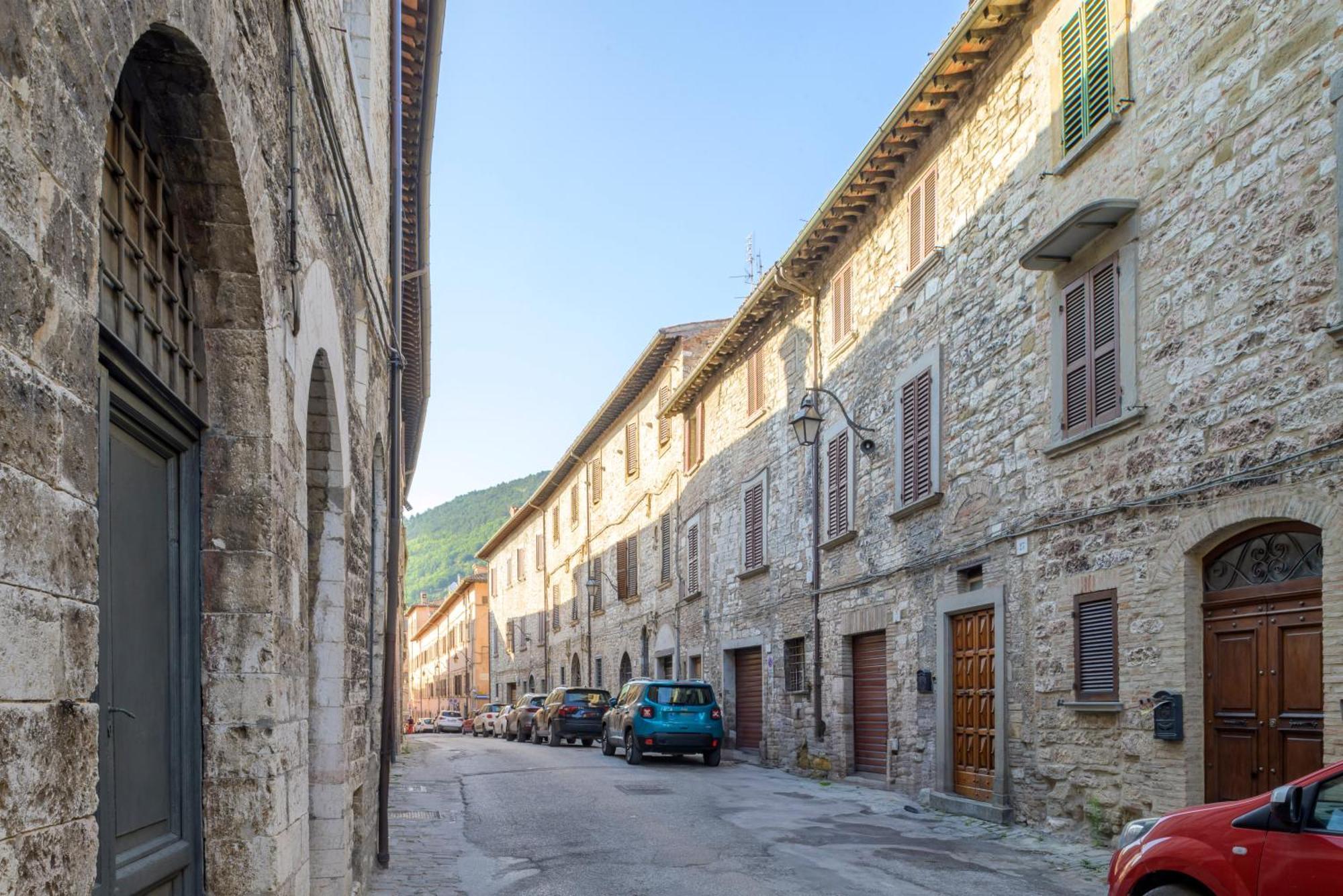 Via Mazzini 23A Lägenhet Gubbio Exteriör bild